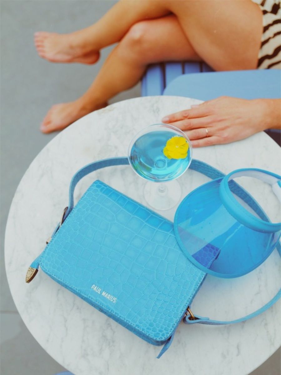 foto-tragetasche-umhängetasche-leder-dame-blau-lebaguette-alligator-cocktail-topas-paul-marius-w29-a-blu