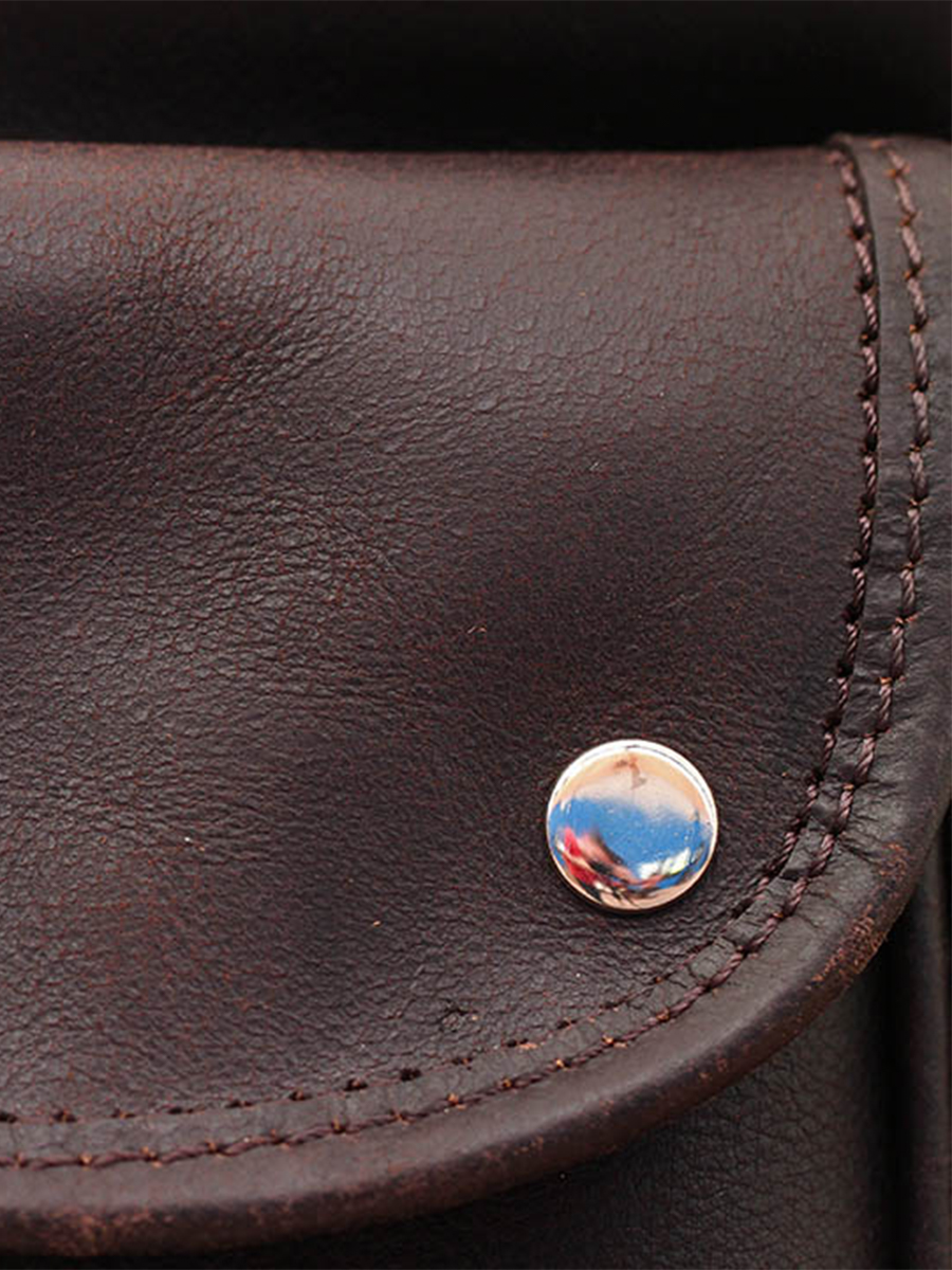 Foto-Material-Umhängetasche-Leder-Damen-schwarz-lerouen-indus-paul-marius-m45-d