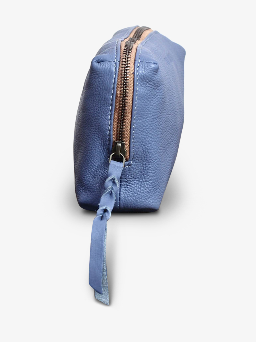 Foto-Seitenansicht-Ledertasche-für-Damen-blau-Adèle-blau-lavendel-Paul-Marius-M500-BL
